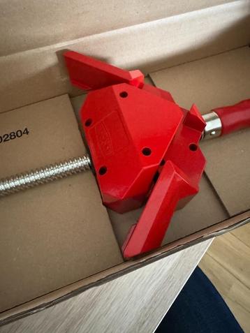 Hoekspanner Bessey 100 x 80 mm beschikbaar voor biedingen