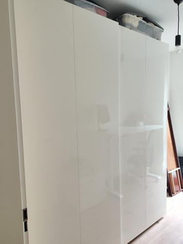 Ikea PAX kledingkast H235 x B200xD65 cm