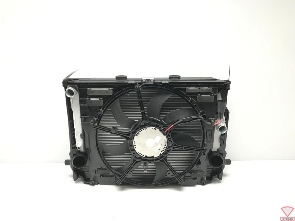 BMW 5 Serie F10 F11 LCI Koelerpakket 17899010 6450939148901