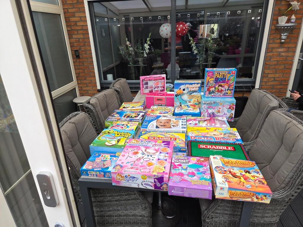 Spellen en cd setje roze, Ophalen of Verzenden