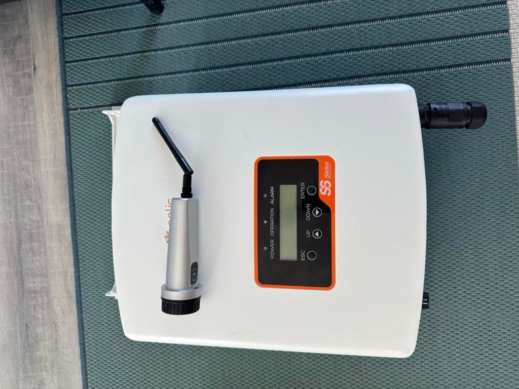 Solis S6-GR1P2K-M Omvormer - Zo goed als nieuw, Ophalen of Verzenden, Zo goed als nieuw