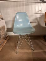 7 stoelen Vitra Eames Plastic Chair DSW replica, Ophalen, Zo goed als nieuw, Blauw, Eén