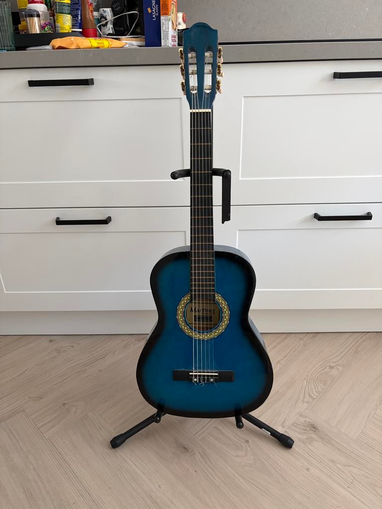 Martinez Spaanse Gitaar, Ophalen, Zo goed als nieuw, Klassieke of Spaanse gitaar