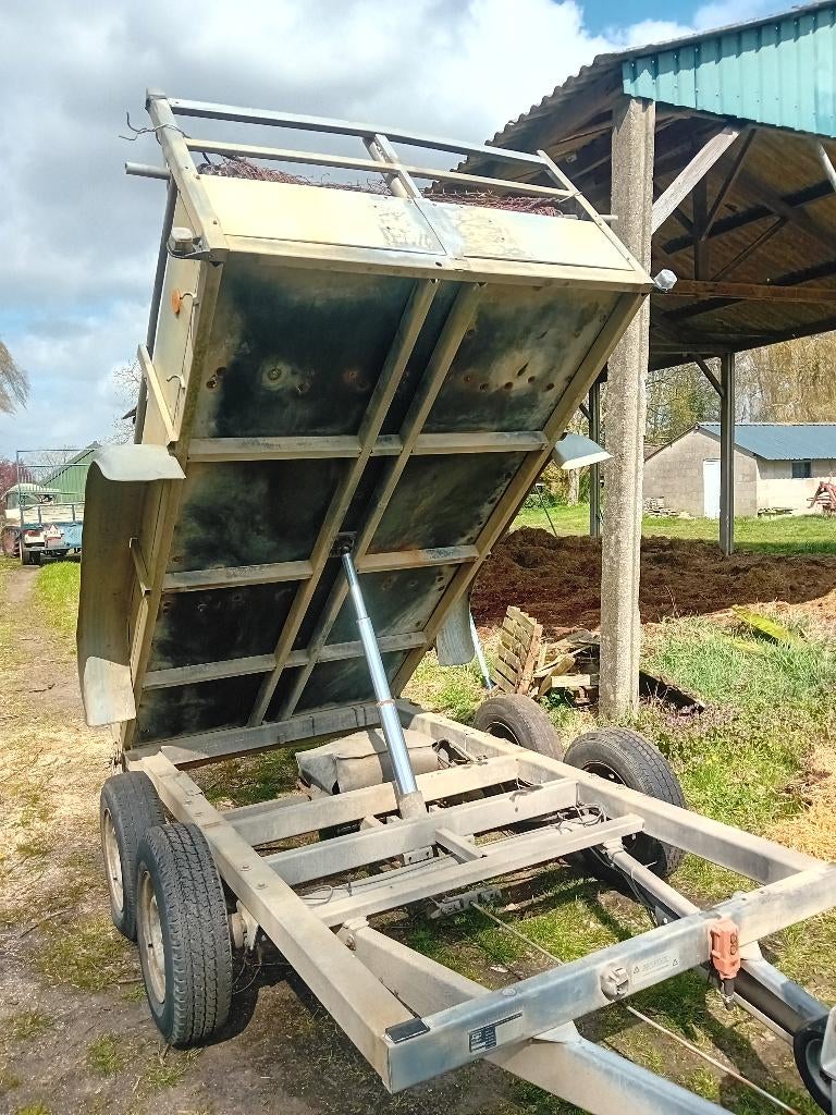 Kipper ,kieper, kiep aanhanger, Ophalen