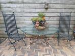 Franse antieke tuintafel glazen blad, ijzeren onderstel, Ophalen