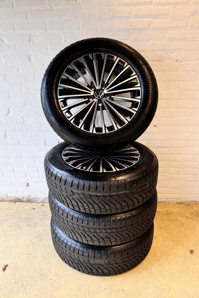 Volkswagen Tiguan/Tayron winterbanden met velgen, Auto-onderdelen, Banden en Velgen, Ophalen, 18 inch, Gebruikt, Banden en Velgen