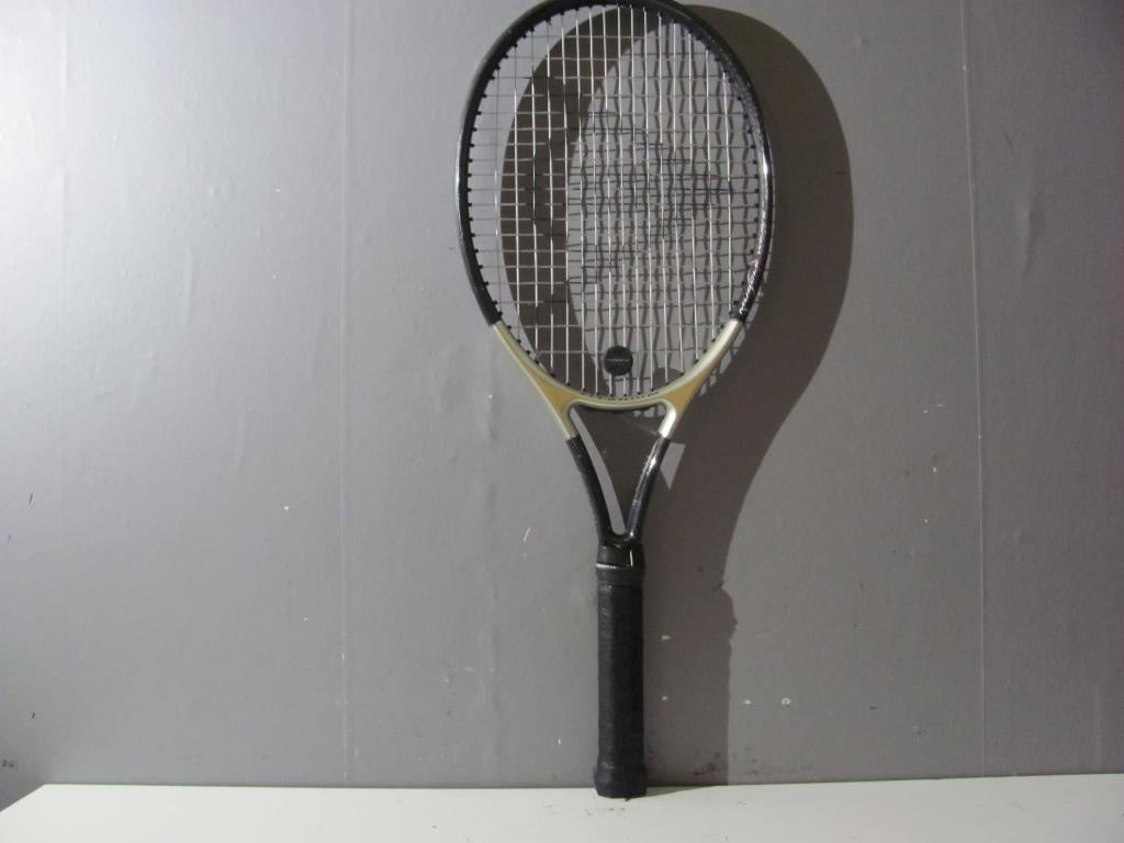 Tennisracket van Dunlop tectonics met goede bespanning, Ophalen of Verzenden, Zo goed als nieuw, Racket, L3