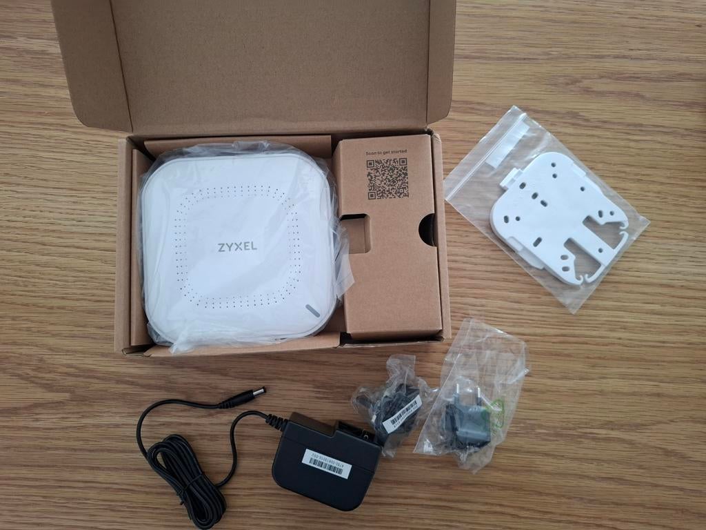 Zyxel NWA50AX WiFi 6 Access Point met accessoires, Ophalen of Verzenden, Zo goed als nieuw, Zyxel