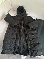 Prachtige nieuwe dames zwarte winterjas, Ophalen of Verzenden, Nieuw, Maat 38/40 (M), Zwart