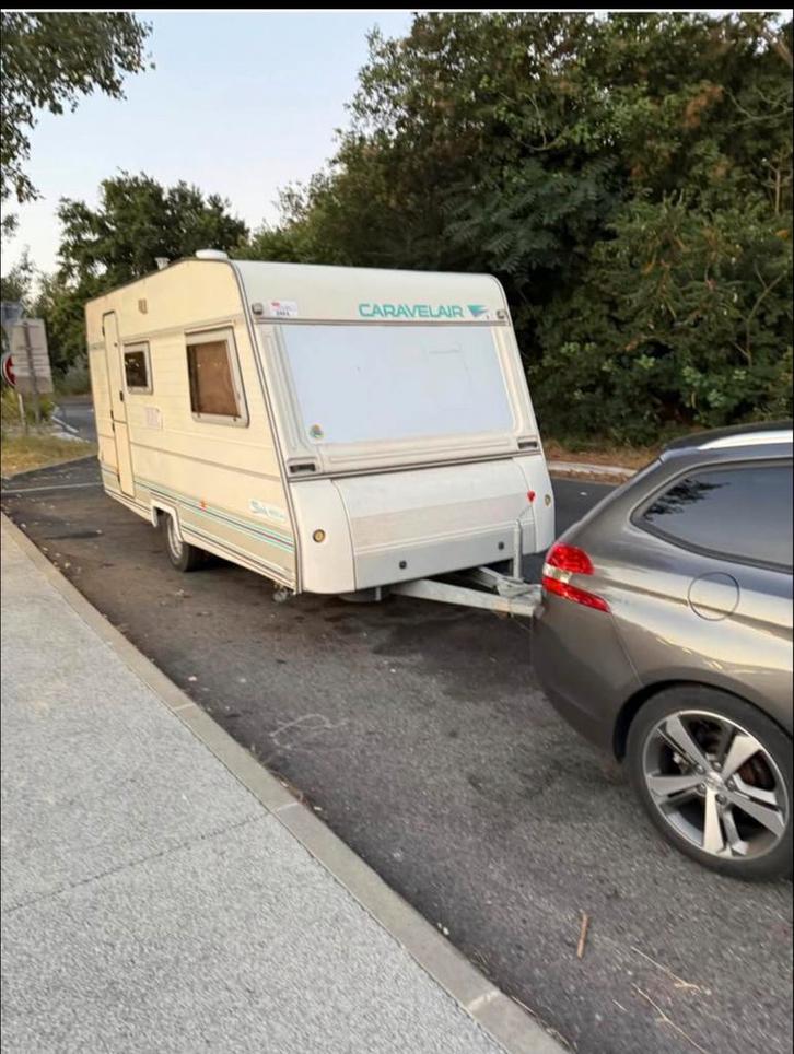 Bamba de luxe 430 NT - Nette caravan met voortent + luifel, Caravans en Kamperen, Caravans, Particulier, tot en met 2, 750 - 1000 kg