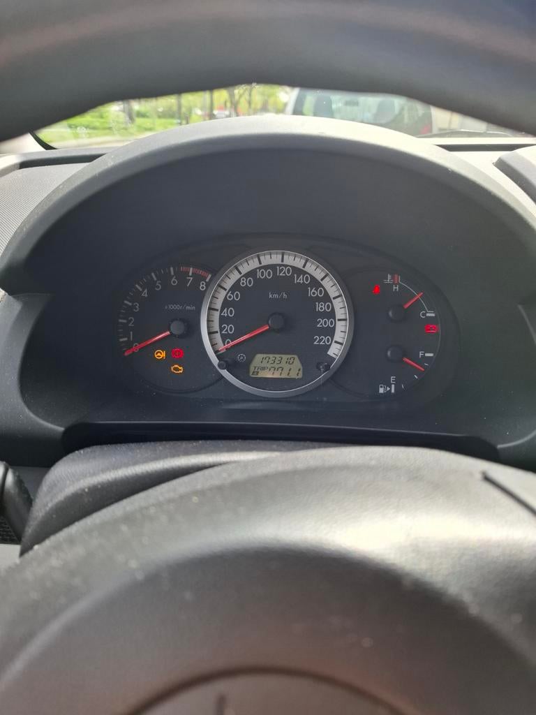 Mazda 5 1.8 2007 Zwart, Auto's, Mazda, 1370 kg, 4 cilinders, 7 stoelen, Zwart