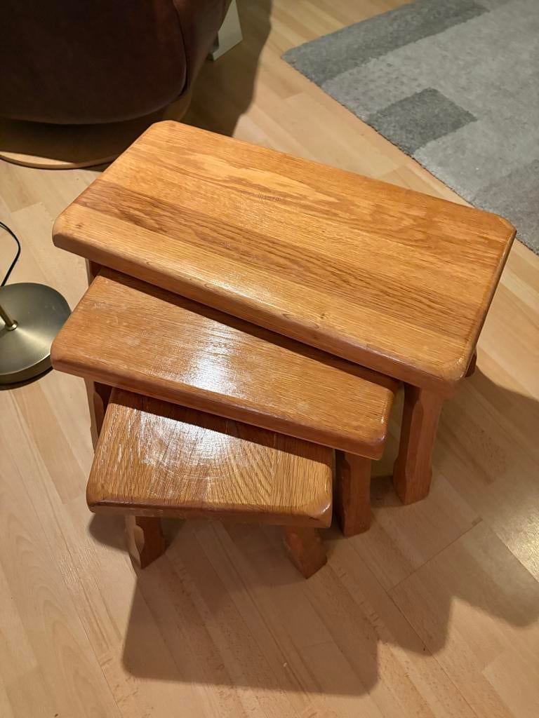 Set van 3 houten bijzettafels - Nesttafels, Huis en Inrichting, Tafels | Bijzettafels, Ophalen, Minder dan 45 cm, Minder dan 55 cm