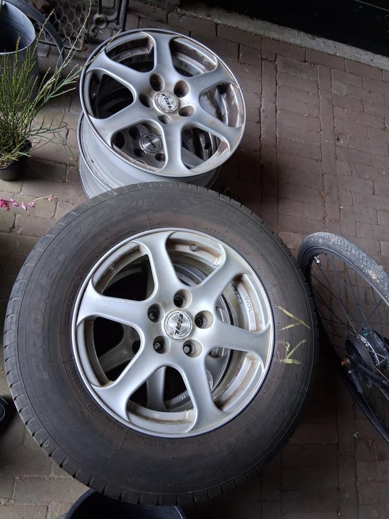 Velgen Toyota RAV4, Auto-onderdelen, Banden en Velgen, Ophalen, 16 inch, Zomerbanden, Velg(en)