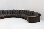 Vintage DS-600 Non stop Snake sofa by De Sede in bruin leer, Ophalen, Vintage, design, 300 cm of meer, Leer