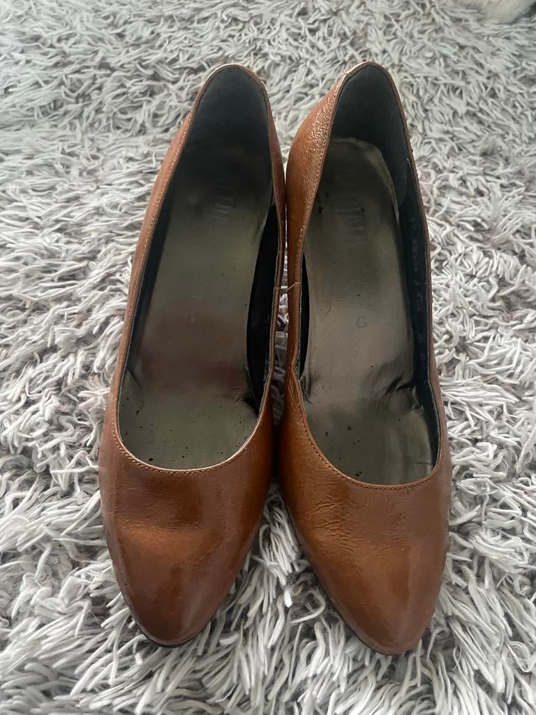 Stijlvolle bruin leren Alpina pumps pumps - Maat 7, Ophalen of Verzenden, Gedragen, Bruin, Pumps