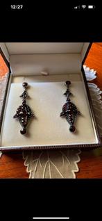 ZO MOOIE VINTAGE STERLING ZILVER OORHANGERS+GRANAATJES, Hangers, Ophalen of Verzenden, Zo goed als nieuw, Met edelsteen