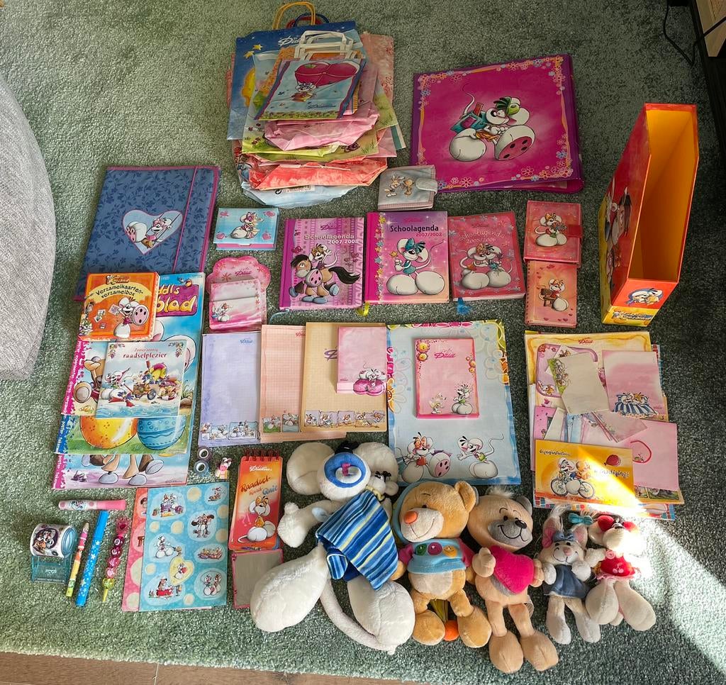 Verzameling Diddl - oa briefpapier, tasjes & knuffels, Verzamelen, Diddl, Ophalen, Diddl