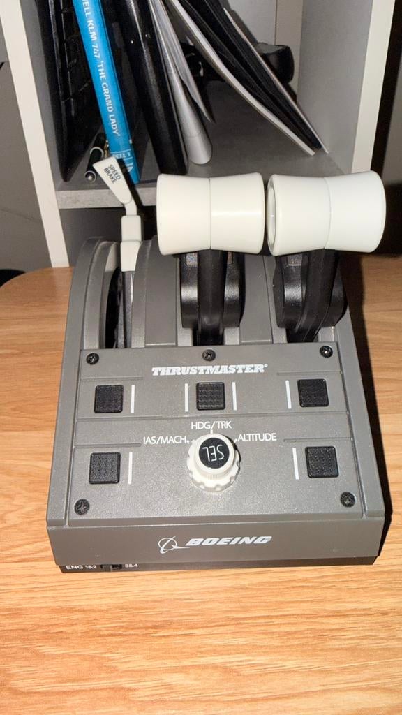 Thrustmaster boeing pack, Computers en Software, Joysticks, Ophalen of Verzenden, Zo goed als nieuw