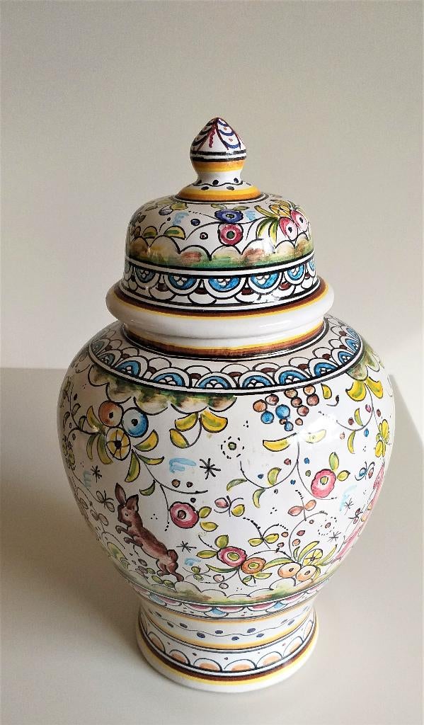 Berardos Fayence vaas + deksel v. Gelder collectie, Antiek en Kunst, Antiek | Keramiek en Aardewerk, Ophalen of Verzenden