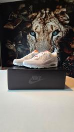 Nike Air Max 90 "Soft Pearl White" maat 43, Kleding | Heren, Schoenen, Ophalen of Verzenden, Nieuw, Wit