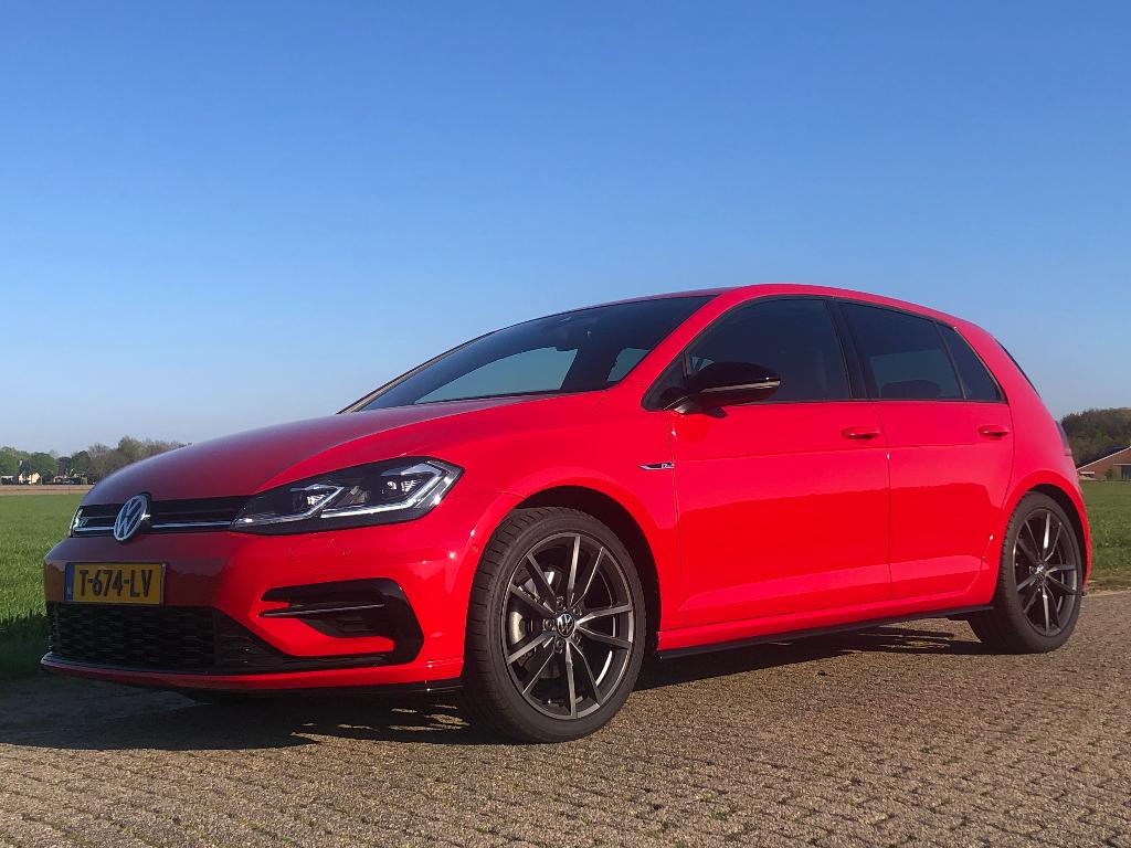 Volkswagen Golf 1.5 TSI 150pk DSG 2020 volledig R-Line, Auto's, Stof, 1498 cc, Zwart, 4 cilinders