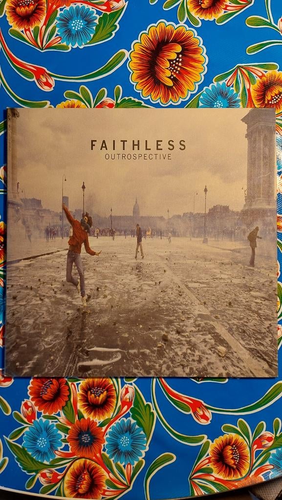 Faitless-Outrospective 2 lp, Ophalen of Verzenden, Zo goed als nieuw, 12 inch, Disco