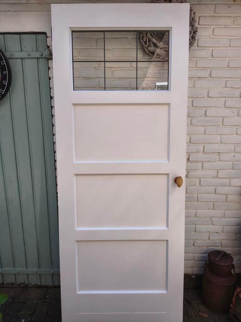 2x Binnendeuren als nieuw met glas in lood en knoppen, 80 tot 100 cm, Binnendeur, Ophalen of Verzenden, Zo goed als nieuw