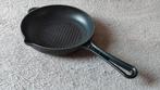 TOPSTAAT STAUB gietijzeren skillet, koekenpan, pan -  18 cm, Ophalen of Verzenden, Zo goed als nieuw, Gietijzer, Koekenpan of Braadpan