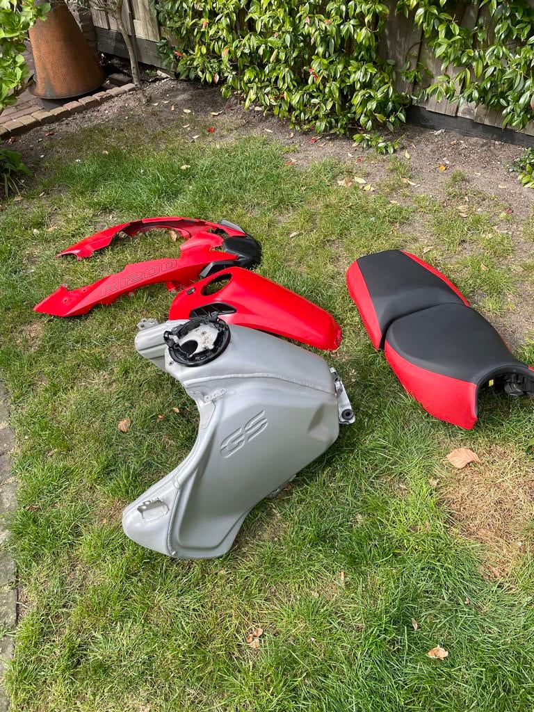 Kuipset, tank en zadel BMW R1200GSA LC Racing Red, Ophalen, Gebruikt