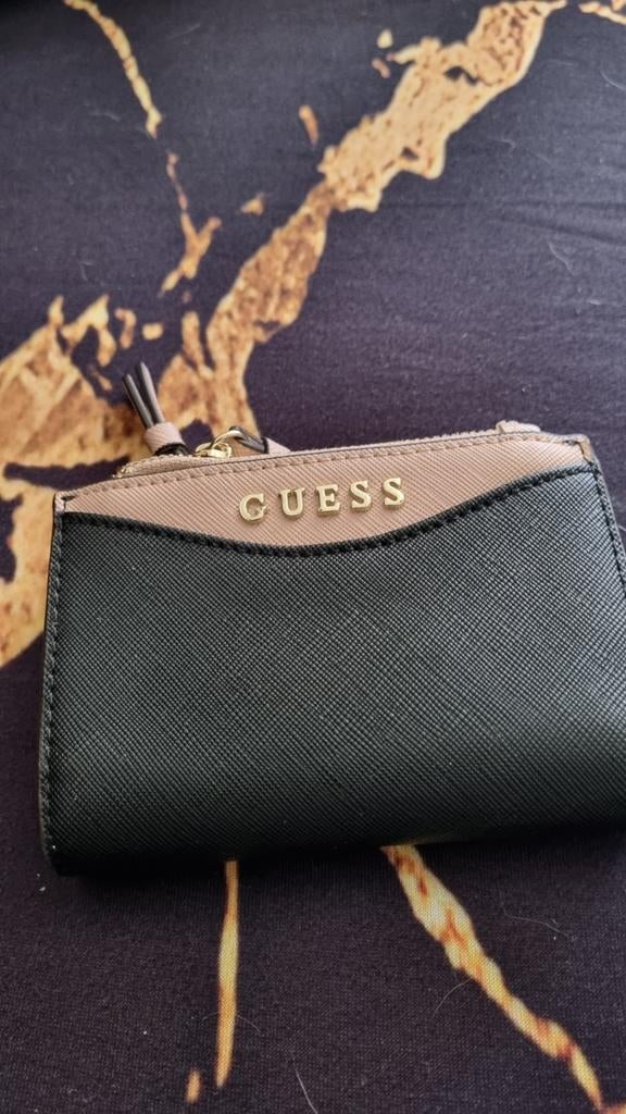 Guess portemonnee  nieuw, Sieraden, Tassen en Uiterlijk, Portemonnees, Ophalen of Verzenden, Nieuw, Zwart, Guess