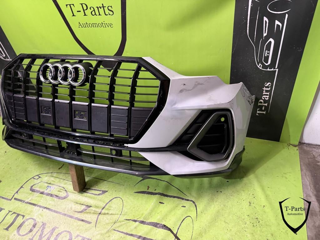 audi Q3 voorbumper bumper 18+, Gebruikt, AUDI AG, Auto-Union-Strasse 1
85045  Ingolstadt, DE, Kundenbetreuung@audi.de