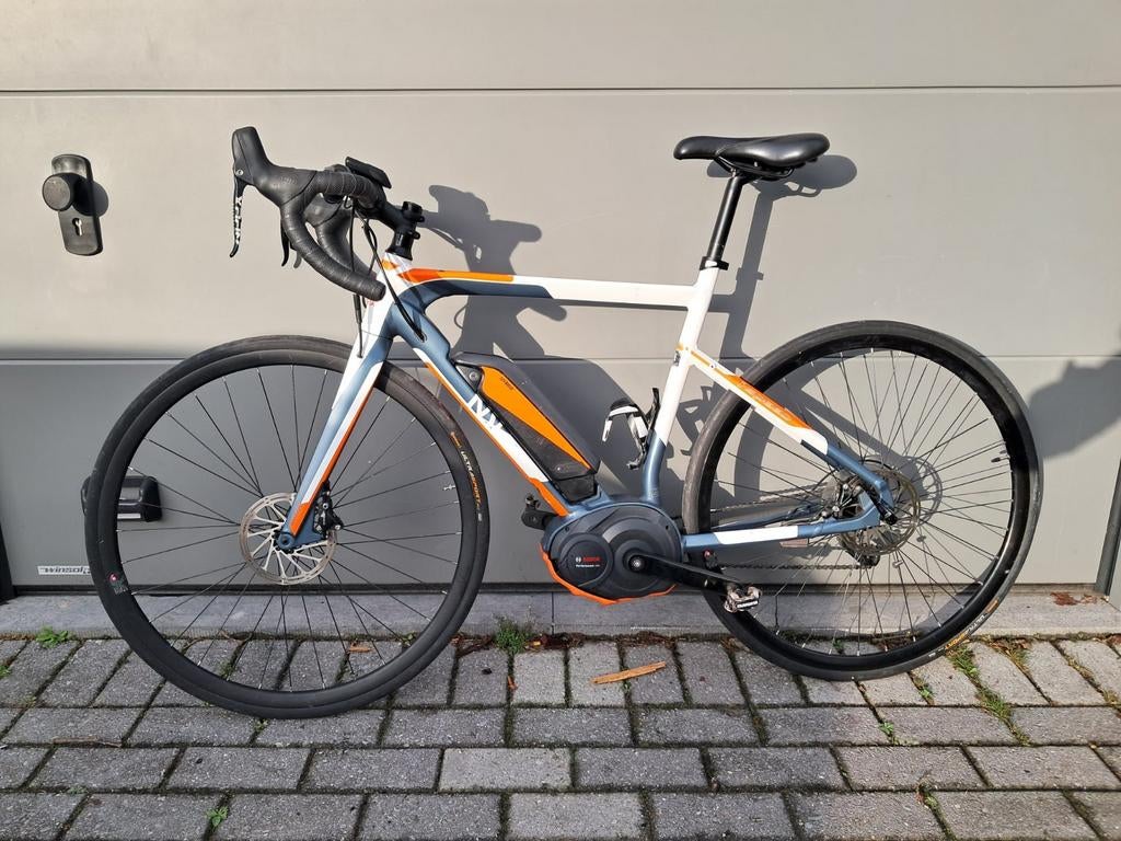 Elektrische koersfiets Middenmotorbosch 2500km Totaalafstand, Fietsen en Brommers, Fietsen | Racefietsen, Overige merken, Minder dan 10 versnellingen