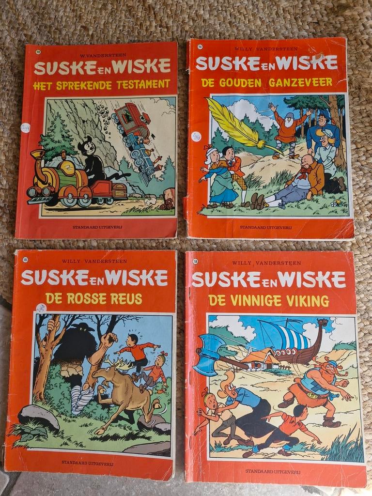 Vier titels Suske en Wiske, Boeken, Stripboeken, Gelezen, Willy Vandersteen, Ophalen of Verzenden, Meerdere stripboeken