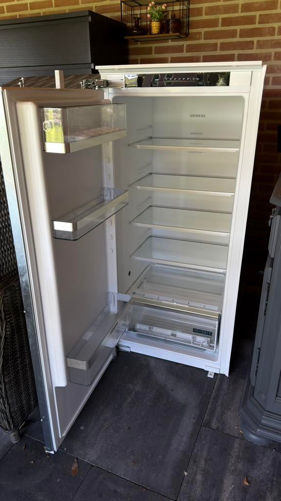 Siemens KI41REDD1 inbouw koelkast deur-op-deur 122cm 204L, Ophalen, Zonder vriesvak, 120 tot 140 cm, 200 liter of meer