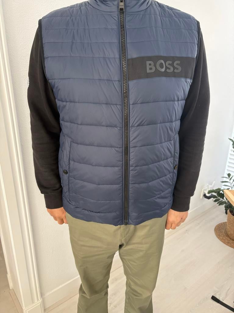 Hugo Boss bodywarmer, Kleding | Heren, Bodywarmers, Zo goed als nieuw, Maat 52/54 (L), Blauw, Ophalen of Verzenden