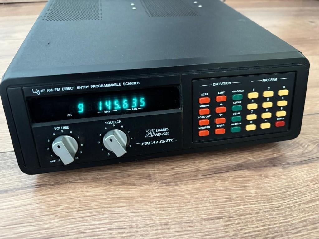 Realistic Pro-2020 scanner - 20 kan. programmeerbare scanner, Telecommunicatie, Scanners, Ophalen of Verzenden, Gebruikt, Minder dan 30 kanalen