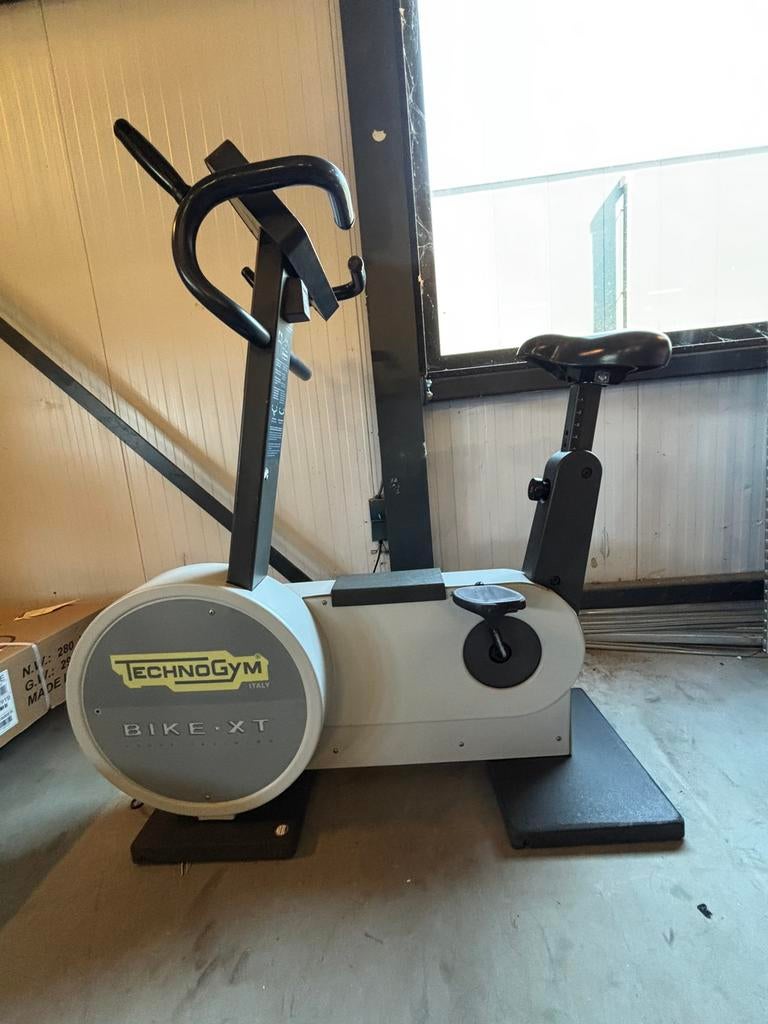 TechnoGym Hometrainer, Sport en Fitness, Fitnessmaterialen, Ophalen, Gebruikt, Overige typen