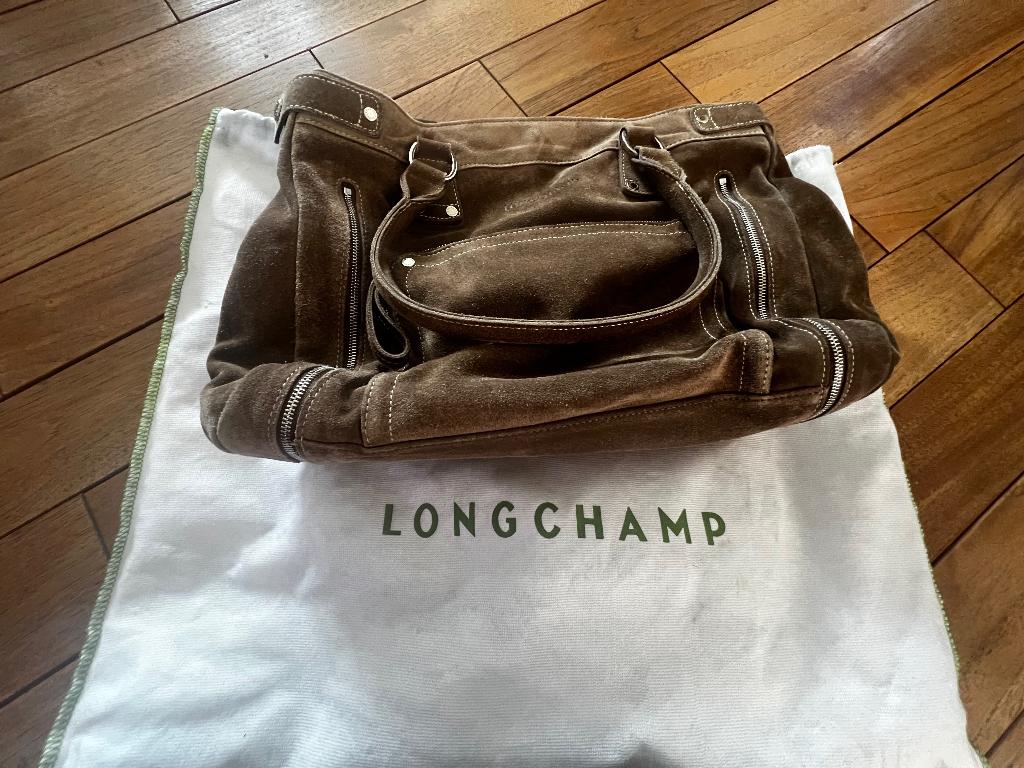 Longchamp tas 4X4 suède taupekleur. ZGAN, Ophalen of Verzenden, Zo goed als nieuw, Beige, Handtas