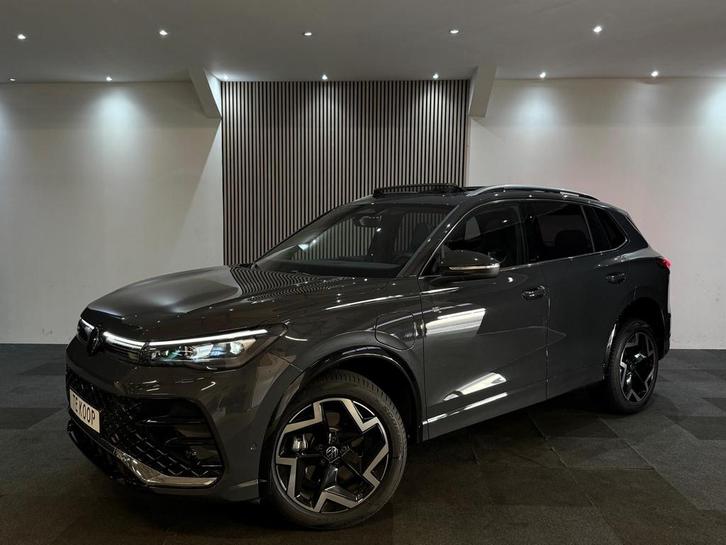 Volkswagen Tiguan 1.5 eHybrid R-Line 272PK/Led-Matrix/Pano//, Auto's, Volkswagen, Bedrijf, Tiguan, ABS, Achteruitrijcamera, Adaptieve lichten