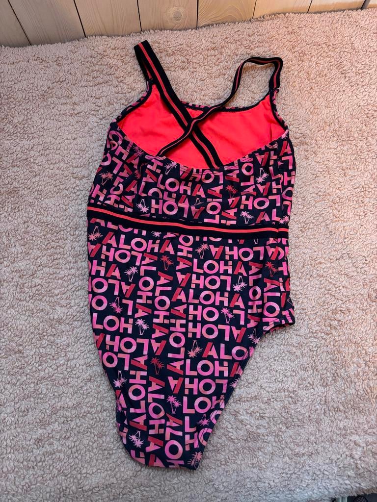 Zwemkleding maat 146-152, Kinderen en Baby's, Kinderkleding | Kinder-zwemkleding, Gebruikt, Meisje, Badpak, Ophalen of Verzenden