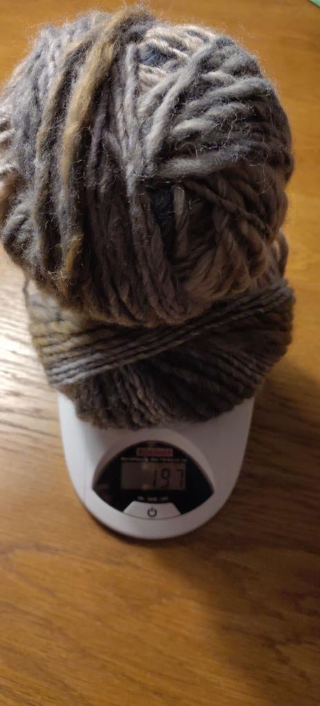 197 gram Lana Grossa Olympia kleur 26, Ophalen of Verzenden, Nieuw, Breien of Haken, Wol of Garen