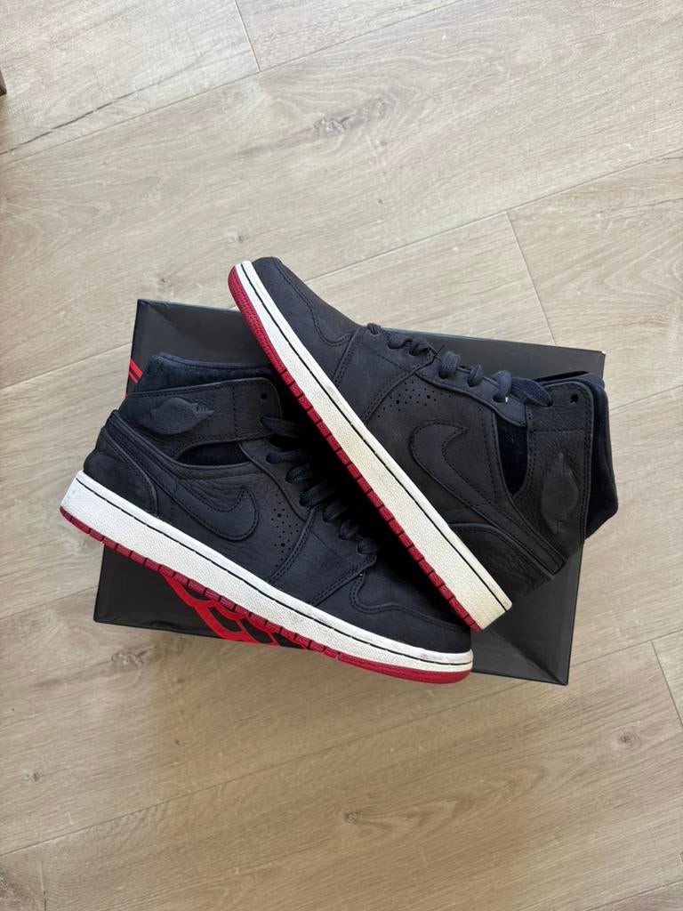 Jordan 1 Nouveau Black Red, Kleding | Heren, Schoenen, Zwart, Ophalen of Verzenden, Sneakers of Gympen, Zo goed als nieuw