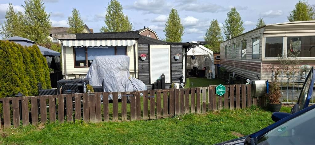 Staan caravan met aanbouw, Ophalen of Verzenden