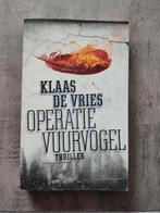 Klaas de Vries Operatie Vuurvogel in nieuwstaat., Ophalen of Verzenden, Zo goed als nieuw