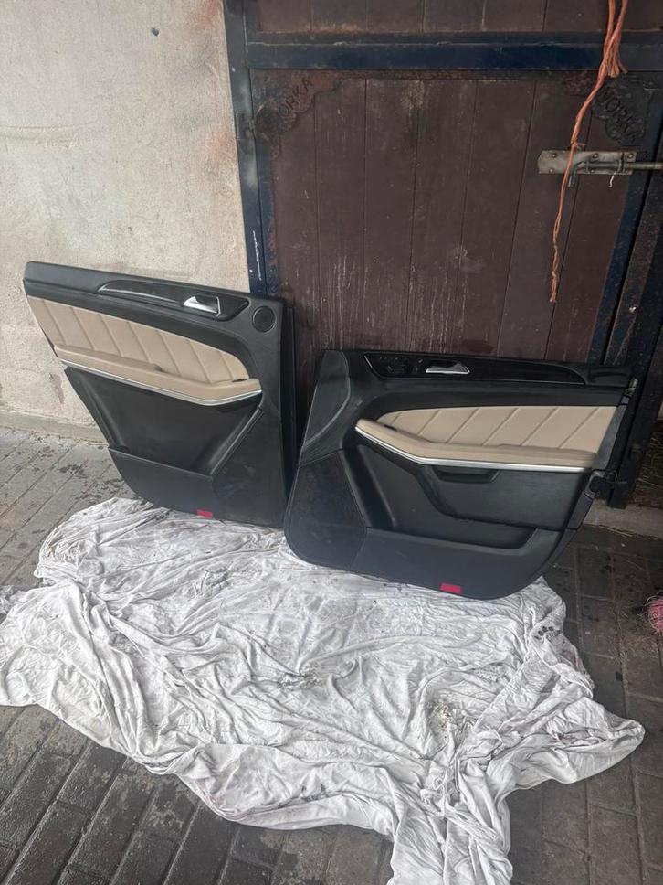 Merdeces interieur 7 persoons gl500 creme kleur, Auto-onderdelen, Interieur en Bekleding, Mercedes-Benz, Nieuw, Ophalen