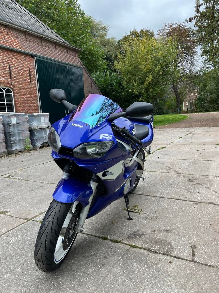 Yamaha R6, Sportuitlaat, 4 cilinders, Motorrijbewijs A, Super Sport