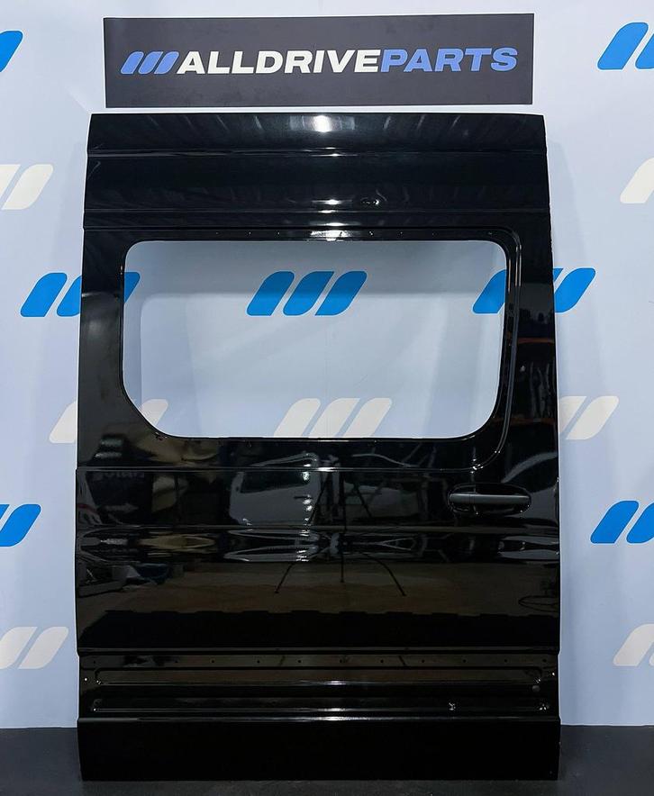Mercedes Sprinter W907 Schuifdeur rechts zwart A9107308100, Auto-onderdelen, Carrosserie en Plaatwerk, Deur, Rechts, Gebruikt