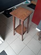 Oud tafeltje 27 x 27, Antiek en Kunst, Ophalen