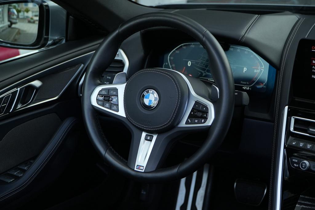 BMW 8 Serie 840i High Exe I M Sport I ACC I 9907 km, Auto's, Automaat, Adaptive Cruise Control, Gebruikt, Cabriolet