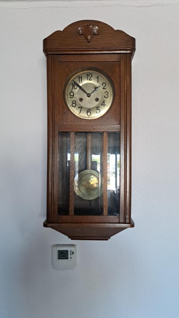 Antieke Eiken Wandklok met Slinger - Klassiek Design, Ophalen